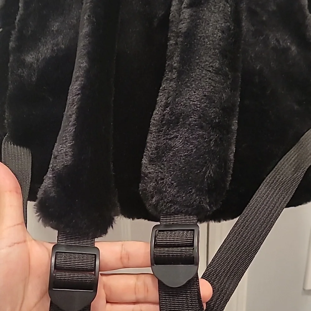 Kuromi fuzzy backpack NIP - Picture 9 of 11